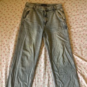 brand: Aeropostale   size: 10   color: Light Wash